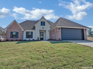 5791 Northwood Oaks Dr, Shreveport, LA 71107