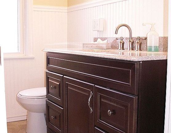 Brand new bath with Granite countertop