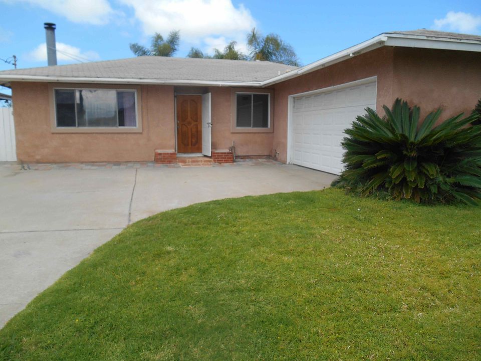 1st image of 4748 Mount Saint Helens Way