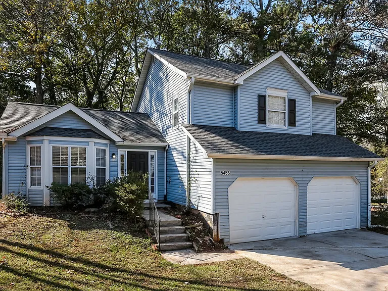 5453 Fox Valley Ln — Photo 1