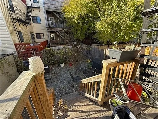 181 Bowen St #1 — Photo 5