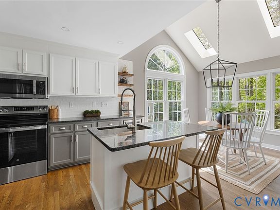 4th image of 5704 Grove Forest Rd