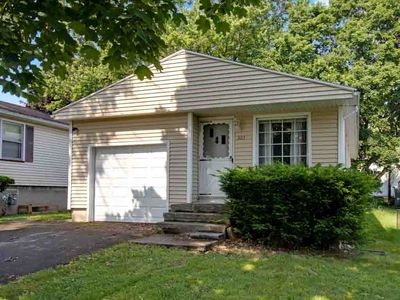 305 Woodside Pl, Rochester, NY, 14609