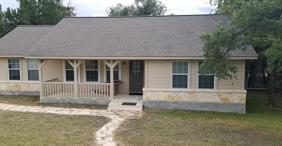 1st image of 214 Ball Dr
