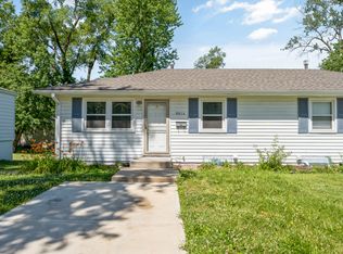 9016 Noland Rd, Lenexa, KS 66215