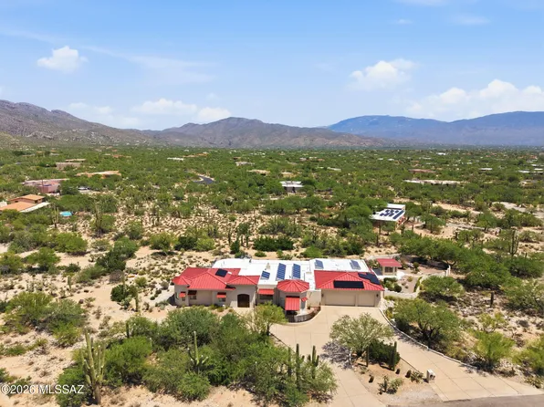 10401 E Plumeria Rd, Tucson, AZ 85749