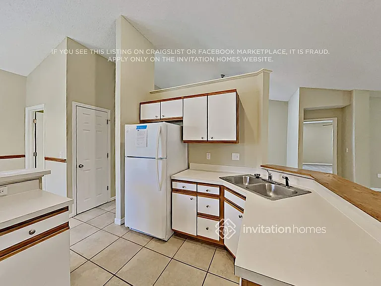 4040 Waterview Loop — Photo 10