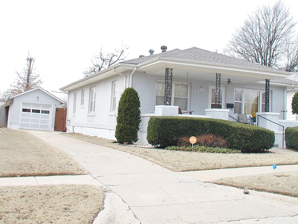 1st image of 517 E College Ave