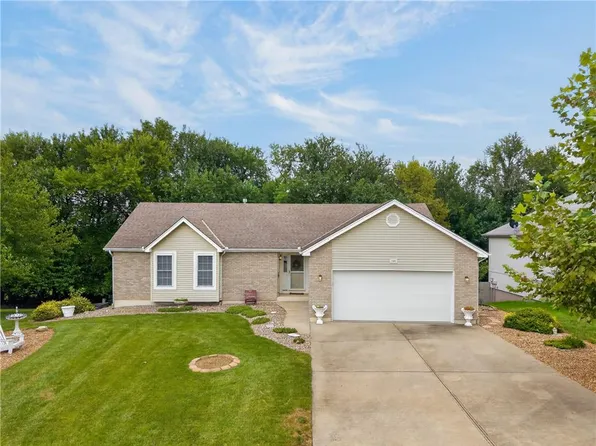705 Pine Crest Ave, Kearney, MO 64060