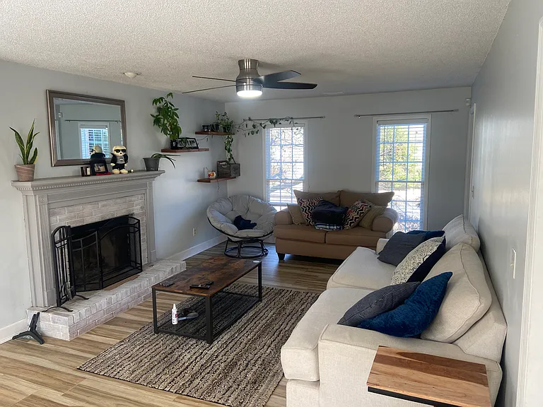 4201 E Emerald Dr NW — Photo 5