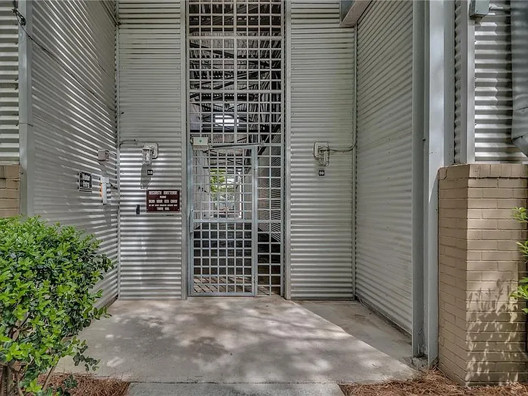 400 Village Pkwy NE #202 — Photo 39