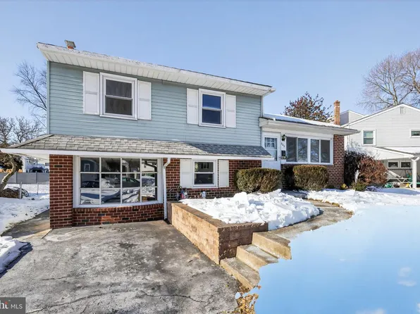 205 Willard Rd, Hatboro, PA 19040