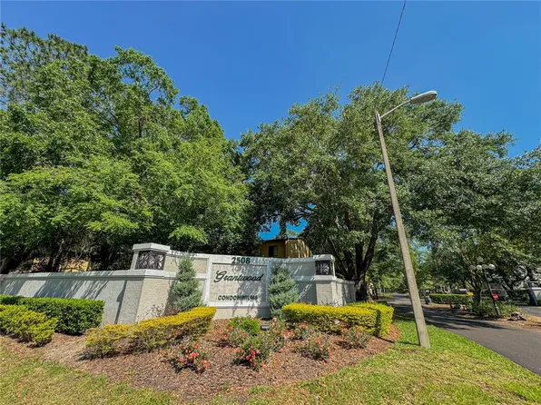 2508 SW 35th Pl APT 77, Gainesville, FL 32608