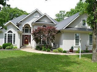 1908 Sherry Lea Dr, Neosho, MO 64850