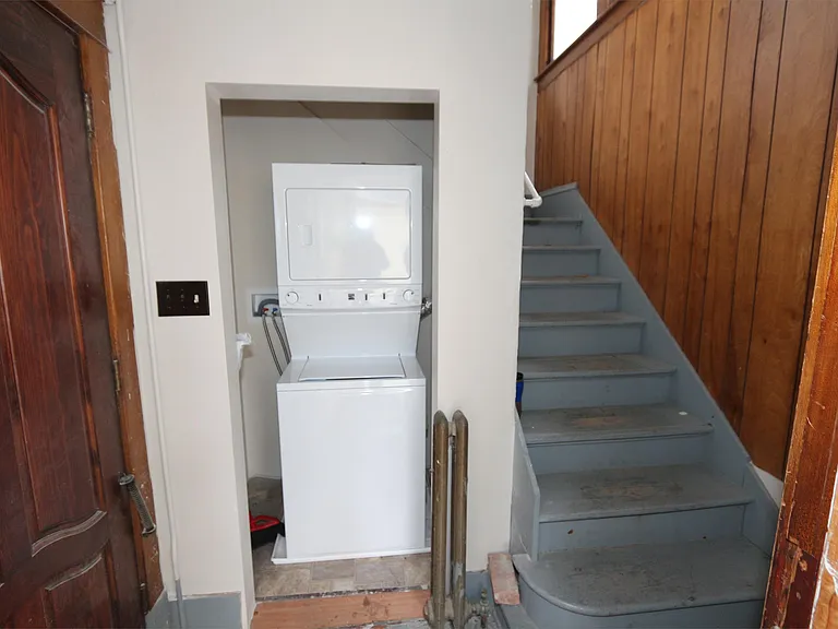 7-9 Weidman Pl #2 — Photo 21