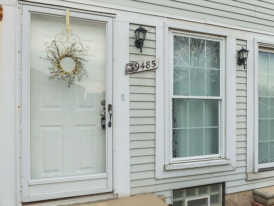 1st image of 39485 Heatherheath Dr