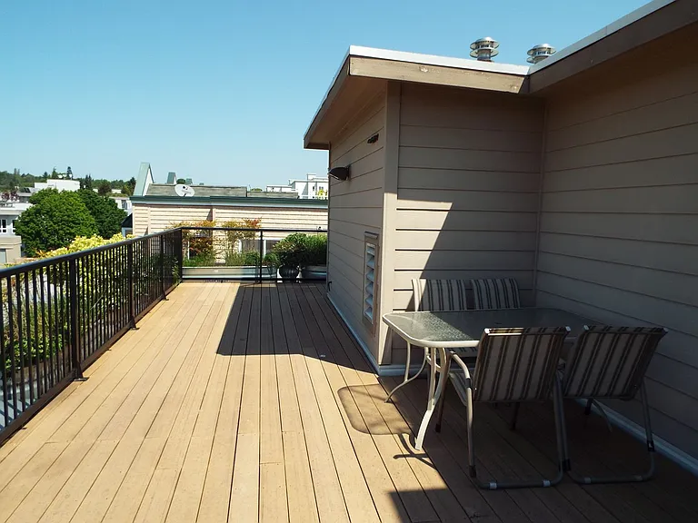 Howard Park Apartments — Photo 55