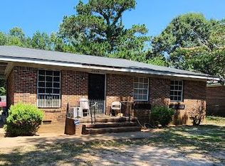 1004 Hobson St, Albany, GA 31705