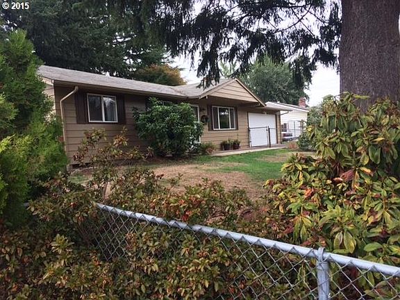 3rd image of 7918 NE 124th Ave