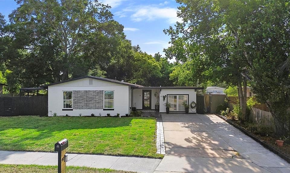 1st image of 40 N Cortez Ave