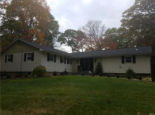 77 Poplar Dr, Shelton, CT 06484