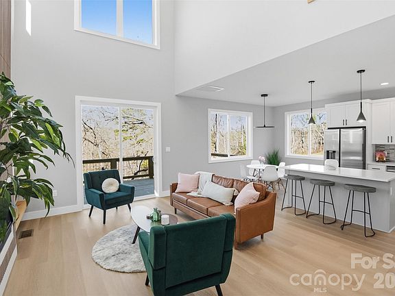 3rd image of 62 Upper Moffitt Rd