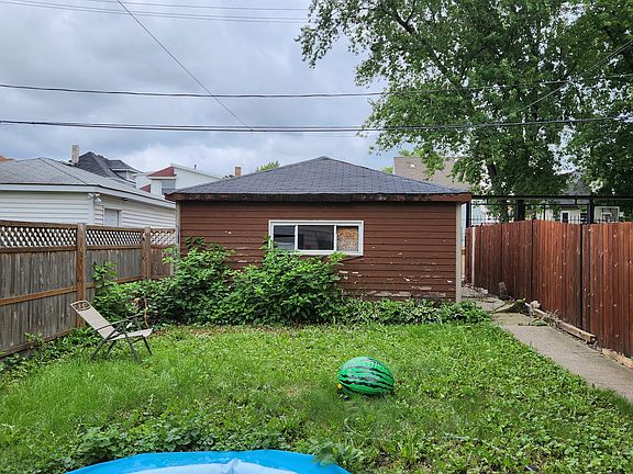 2nd image of 939 N Latrobe Ave