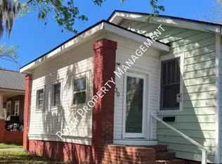 930 Seiler Ave, Savannah, GA 31401