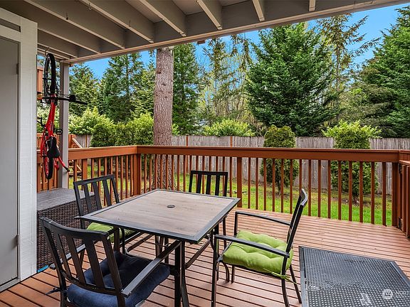 4th image of 17310 NE 45th Street #123