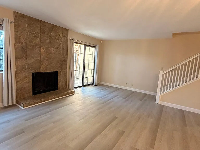 3267 Dawnflower St #3 — Photo 11