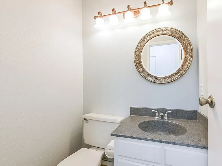 2203 Riverford Dr — Photo 25