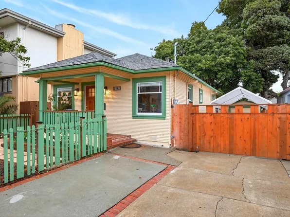 3042 60th Ave, Oakland, CA 94605