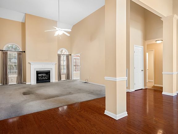5th image of 283 Remington Ave