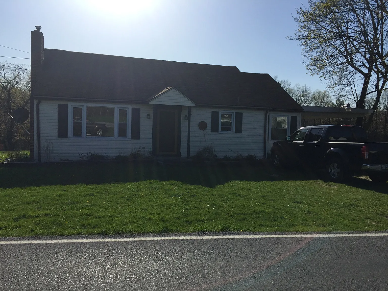 120 Frost Rd photo 1