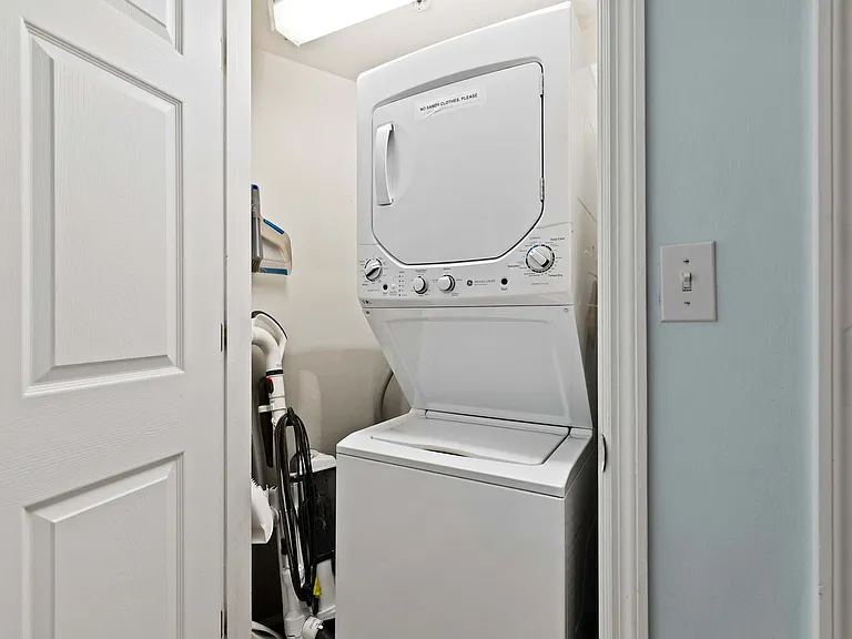 Washer/Dryer