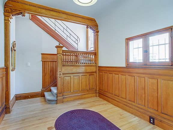 Elegant and Classic Victorian Entryway