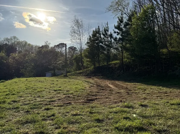 195 Hasty Hollow Rd, Lynchburg, TN 37352