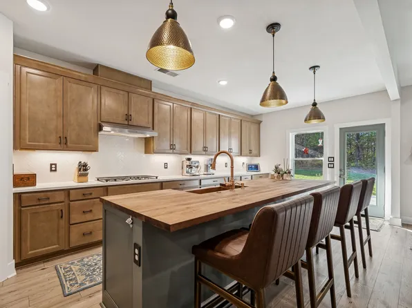 303 Persimmon Way, Lebanon, TN 37087