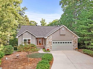 4672 Paper Birch Ln, Traverse City, MI 49686
