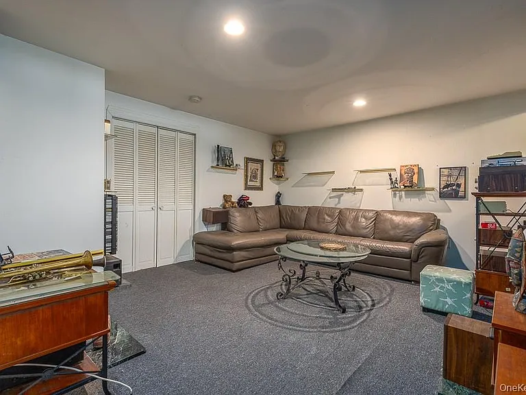 67 Gerow Ave #O — Photo 22