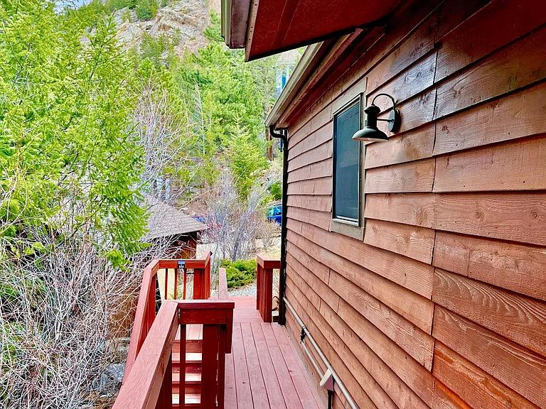 Kitchen entrance