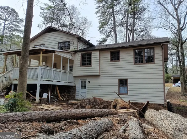 457 Rockborough Ter, Stone Mountain, GA 30083