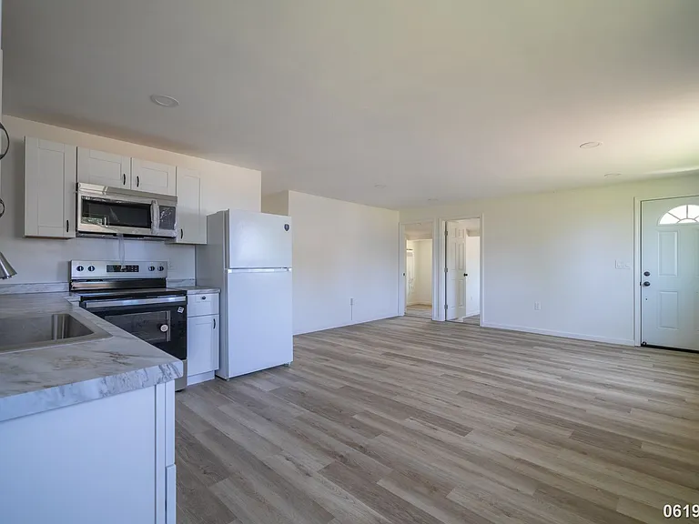 85-050 Farrington Hwy #A — Photo 5