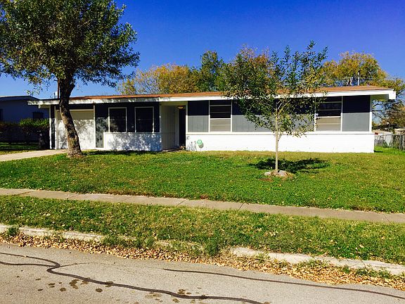 2nd image of 6131 Cedar Valley Dr