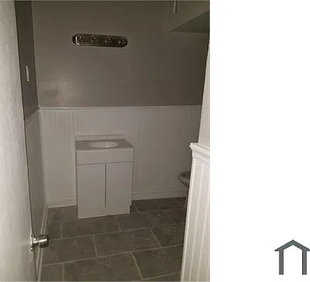 3218 Alpine St SW — Photo 9