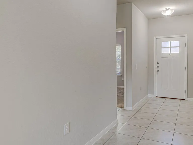 6705 Loretta White Ln — Photo 10