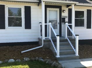 3989 Winifred St, Wayne, MI 48184