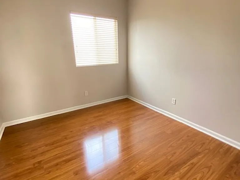 1640 Rocky Cove Ln — Photo 13