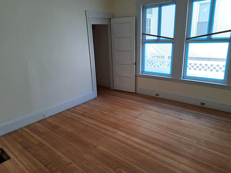 14 Bellevue Ave — Photo 8