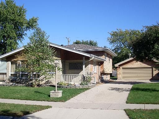 1st image of 16449 S Blair Ln